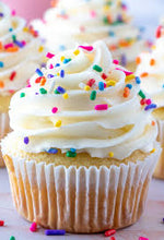 Load image into Gallery viewer, Cupcakes
